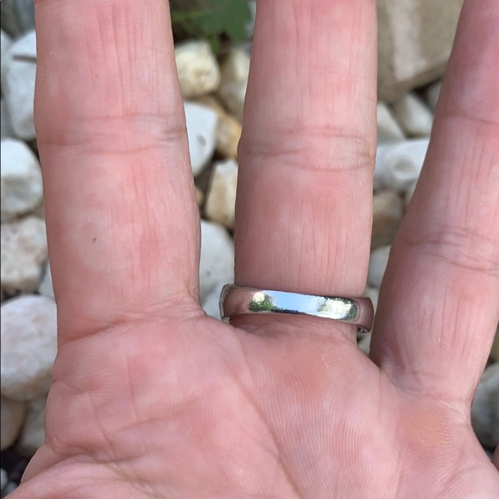 Silver-tone Purple Costume Ring - Picture 7 of 11